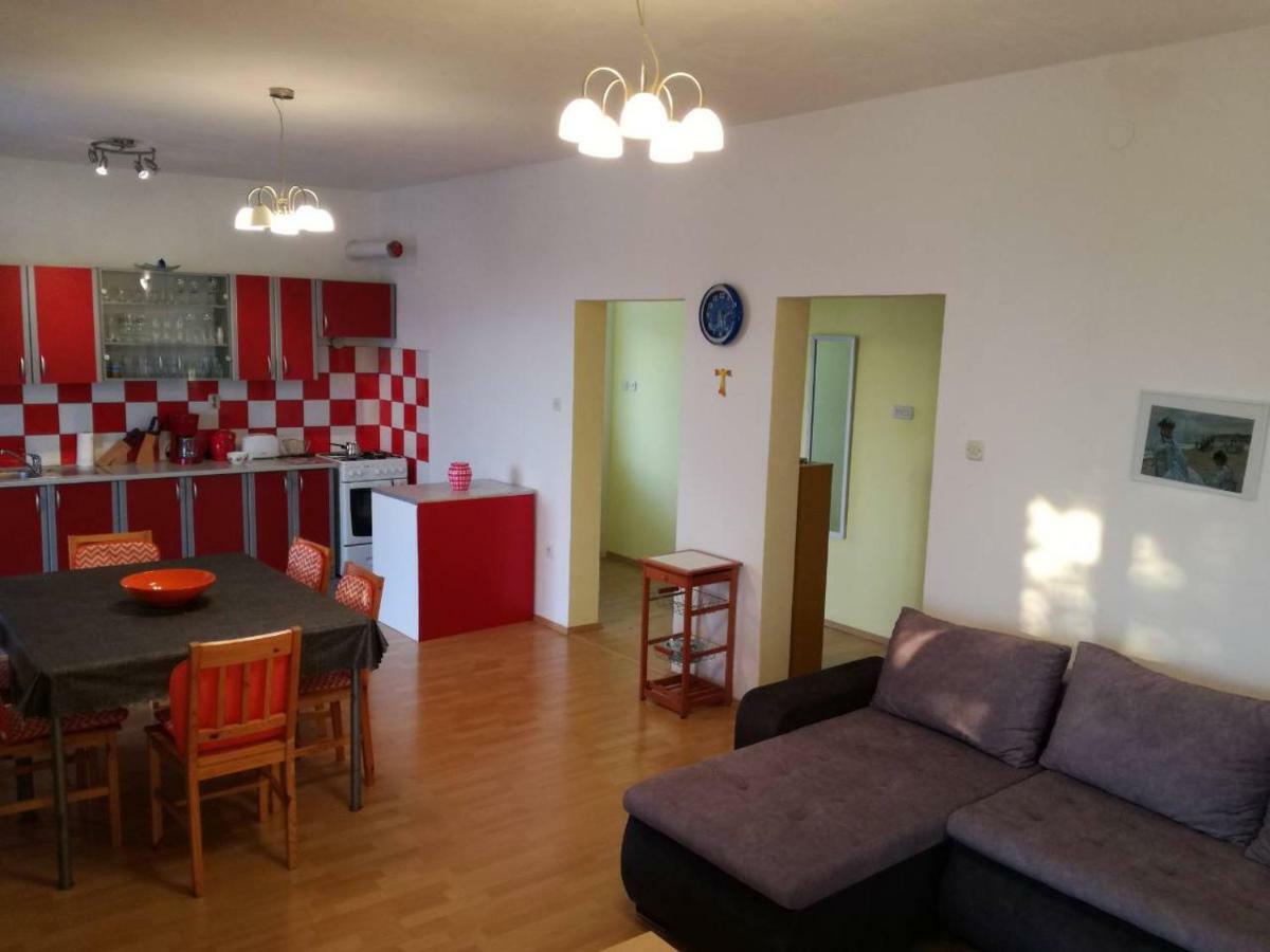 House Zara Villa Maslenica Buitenkant foto